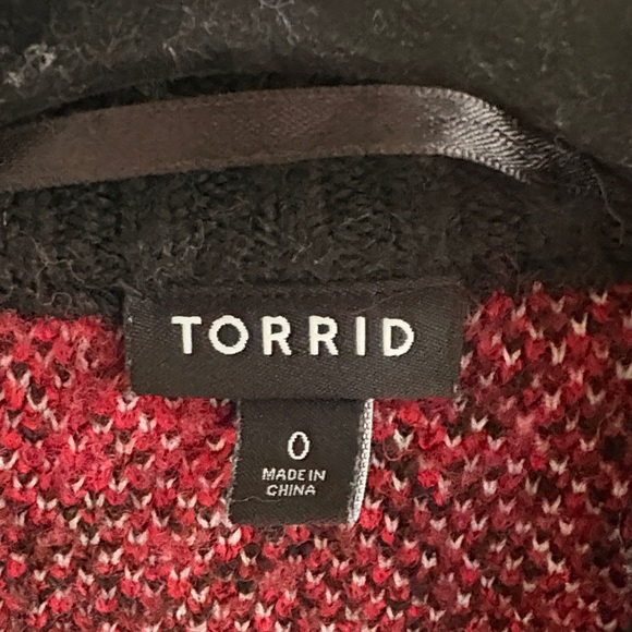 Torrid Black and Red Knit Oversized Cardigan - Picture 2 of 8